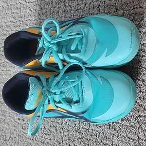 Size 3c lemelo ball basketball sneakers